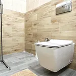 Seaside Bloom Retreat E72 Apartment